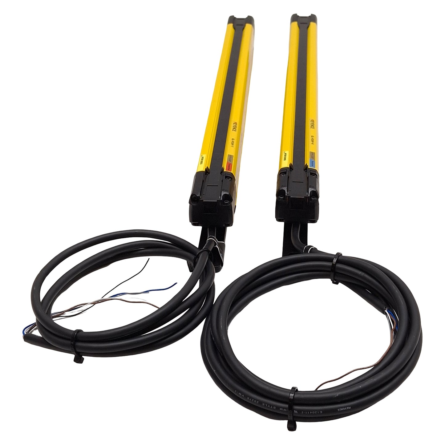 Used Keyence GL-R39F Safety Light Curtain, PNP, ø14mm, 380mm, 0.2-10m Range, 24VDC