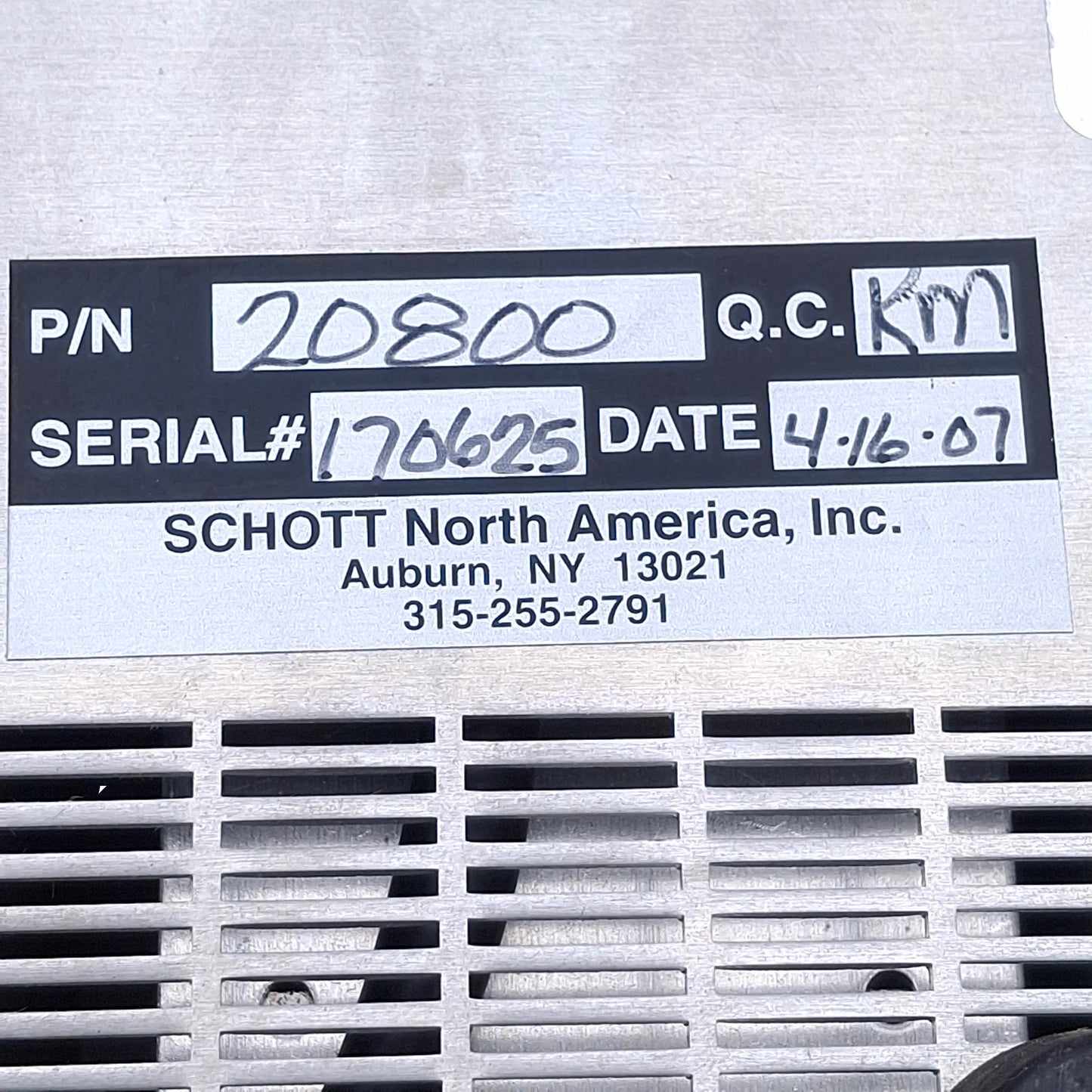 Used Schott A20800 DCR III Fiber Optic Light Source, EKE Lamp, 150W, 90-265VAC