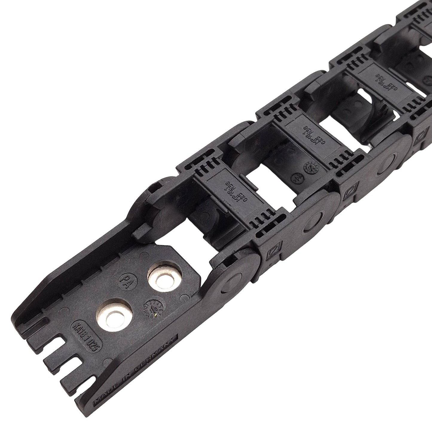 Used Murrplastik MP 18.1 025 R38 Energy Chain 18x25mm Inner ø38mm Bend 30-Link 43in