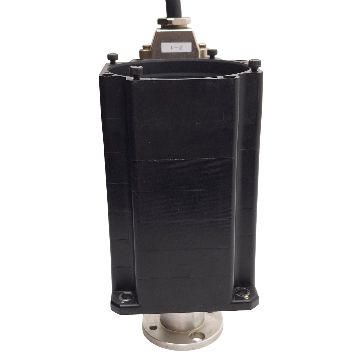 Used Fanuc A06B-0373-B077 α2/3000 Servo Motor 0.5kW 3Ø 129VAC 2.6A 200Hz *No Encoder*