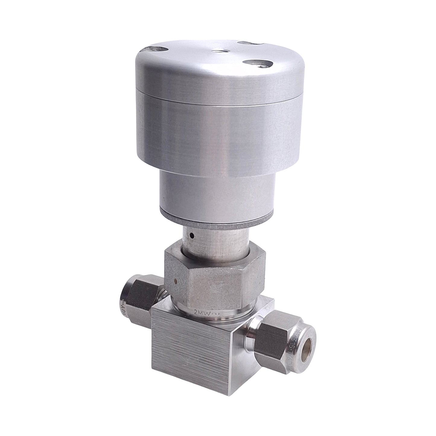 Used Swagelok SS-4BK-1C Bellows Valve, 1/4" Tube, 316 Stainless Steel, NC Actuator