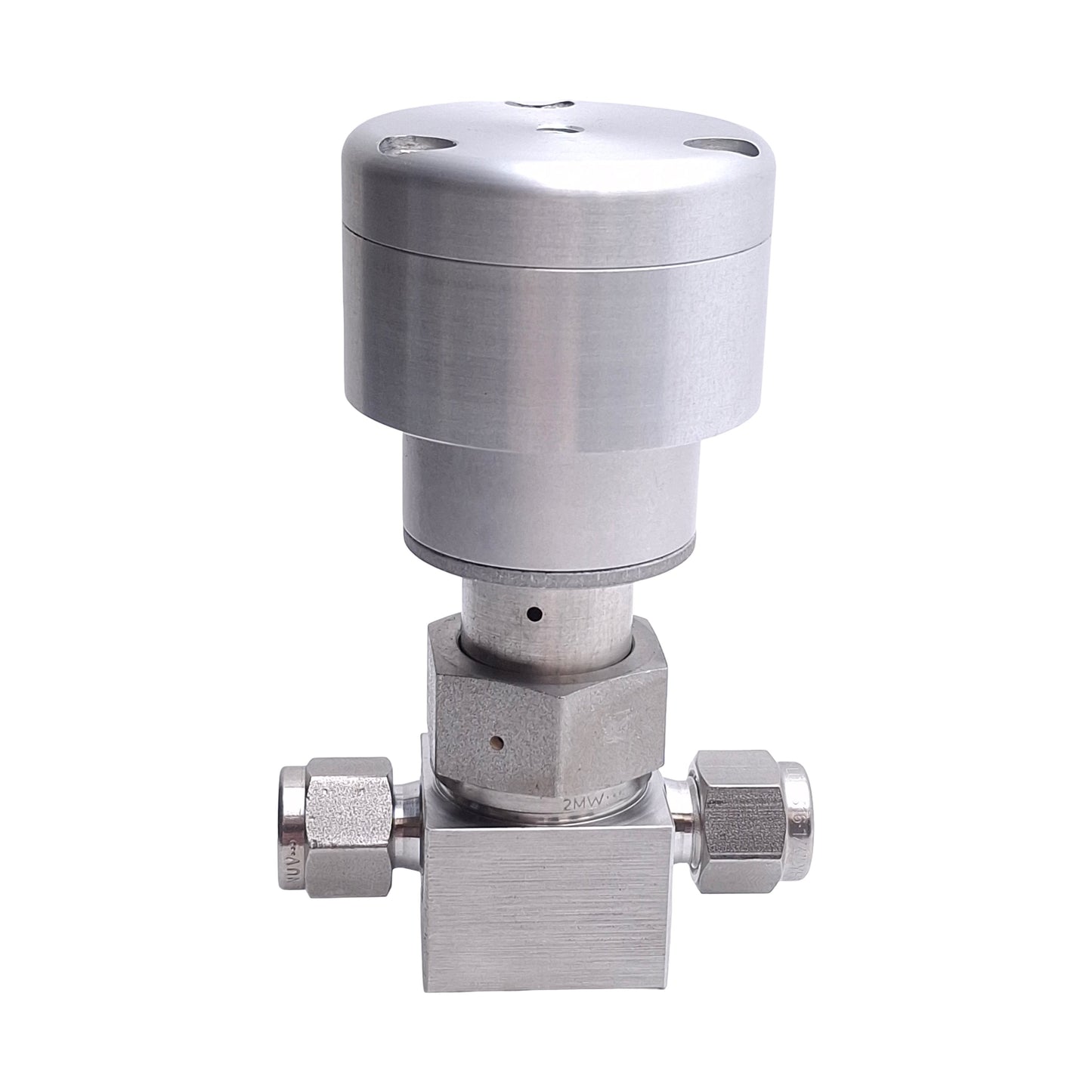Used Swagelok SS-4BK-1C Bellows Valve, 1/4" Tube, 316 Stainless Steel, NC Actuator