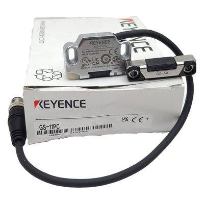 New Keyence GS-11PC Safety Interlocking Switch, PNP 24VDC 0.8W, 18/14mm Range, 8P M8