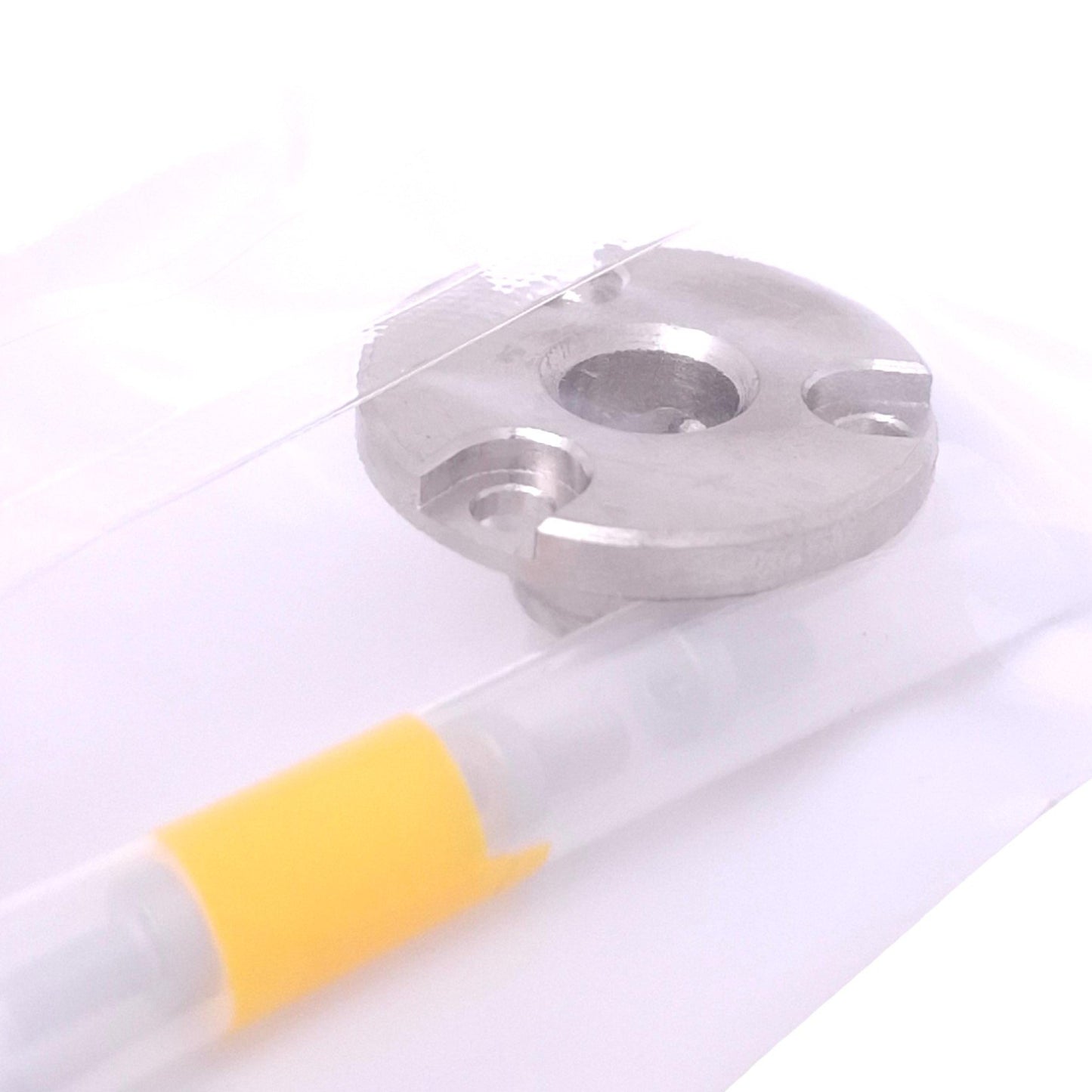New IMAO QCTHS0834-B Locking Receptacle, 8mm Shaft, 26mm Flange, M3 Thread