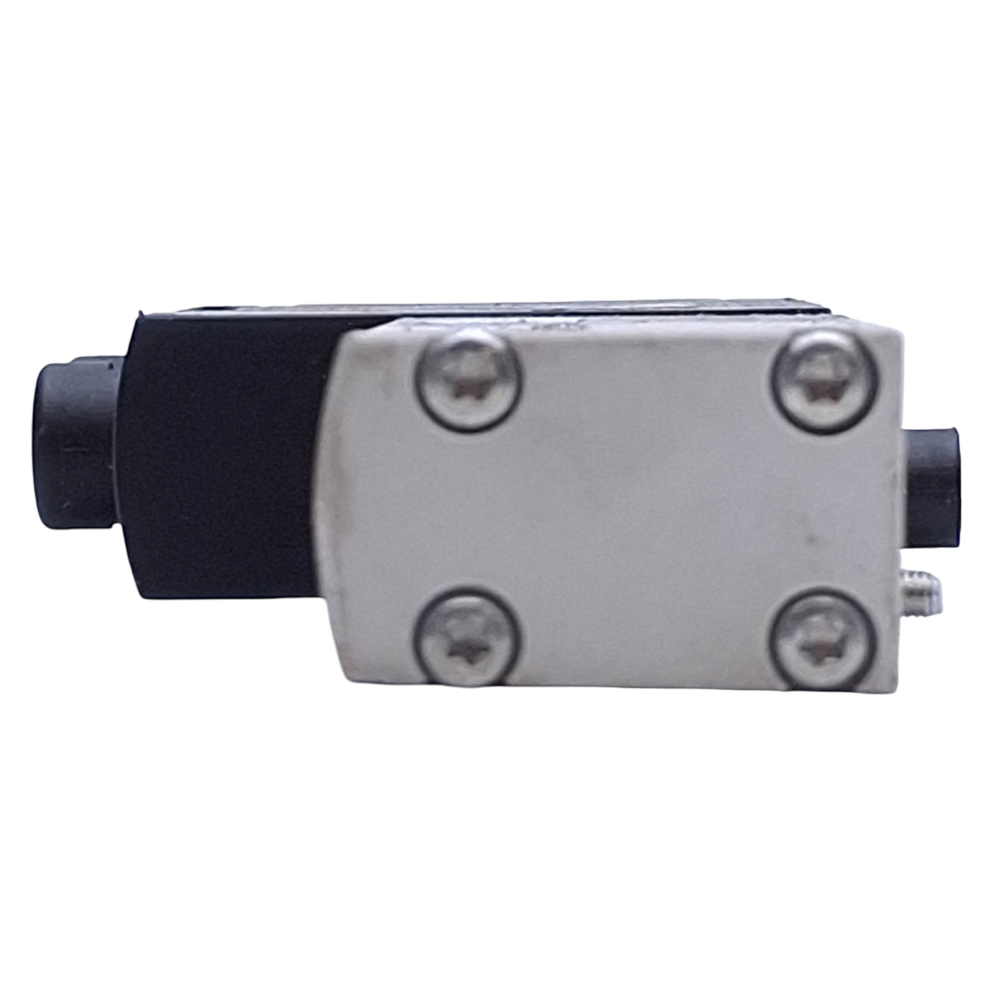 Used Festo 4915099 Pneumatic Solenoid Valve 5/3 Way, 4-8 bar Range, 24VDC Coil