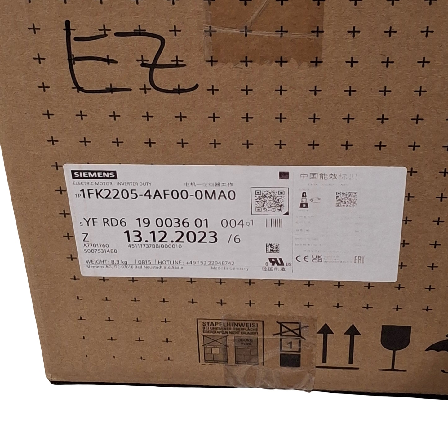 New Siemens 1FK2205-4AF00-0MA0 Inverter Duty Servo Motor 1.94HP, 400VAC 3.8A 3000RPM
