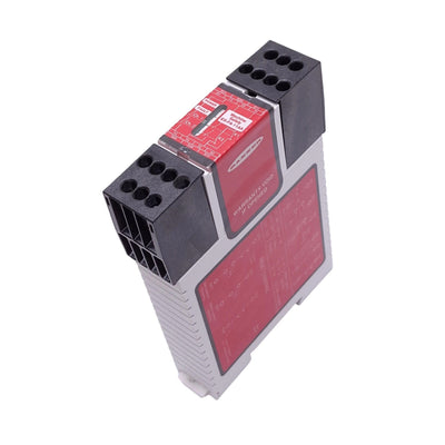 Used Banner ES-FA-11AA Safety Relay Module, 2-Channel, 1NC Aux, 24VAC/DC Input