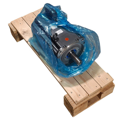 New – Open box Siemens 1FK7105-3BC71-1QH0 Synchronous Motor, 37Nm, 2000RPM, IM B5 Motor Frame