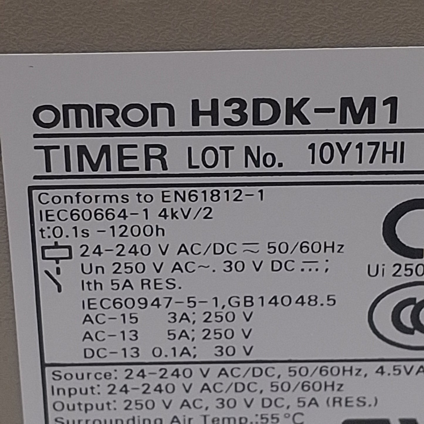Used Omron H3DK-M1 AC/DC24-240 Solid-State Timer, SPDT, 0.1s-100h Range, 24-240VAC/DC