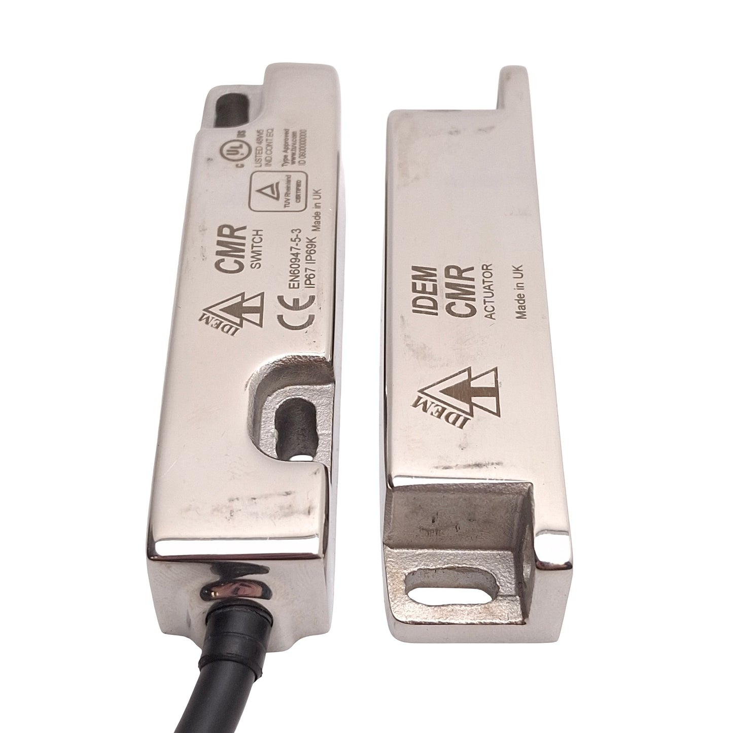 Used IDEM 138018 CMR Magnetic Non-Contact Safety Interlock Switch, 2NC, 250VAC 2A, 5m
