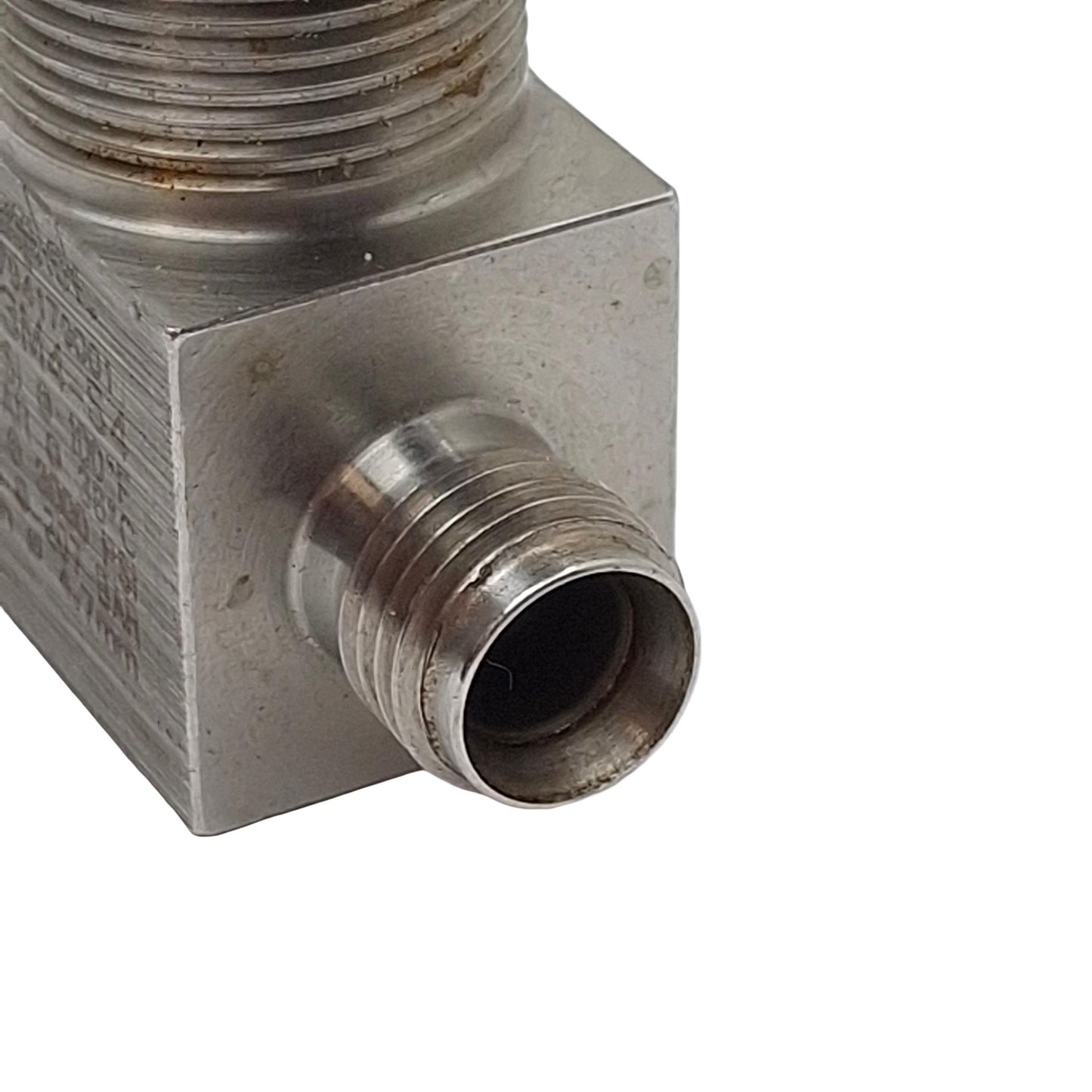 Used Swagelok SS-43M4-S4 316 Stainless Ball Valve, 1/4in NPT x 1/4in Tube Fitting