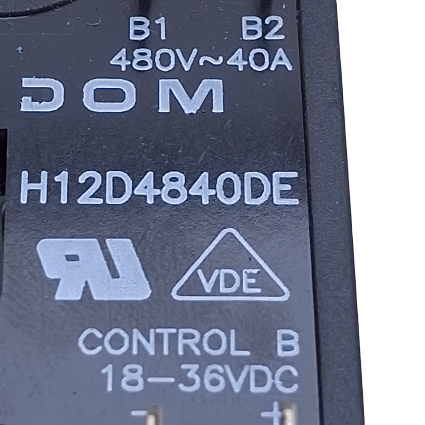 Used Crydom H12D4840DE Solid State Relay SPST-NO, 15-32VDC Control, 48-530VAC 40A