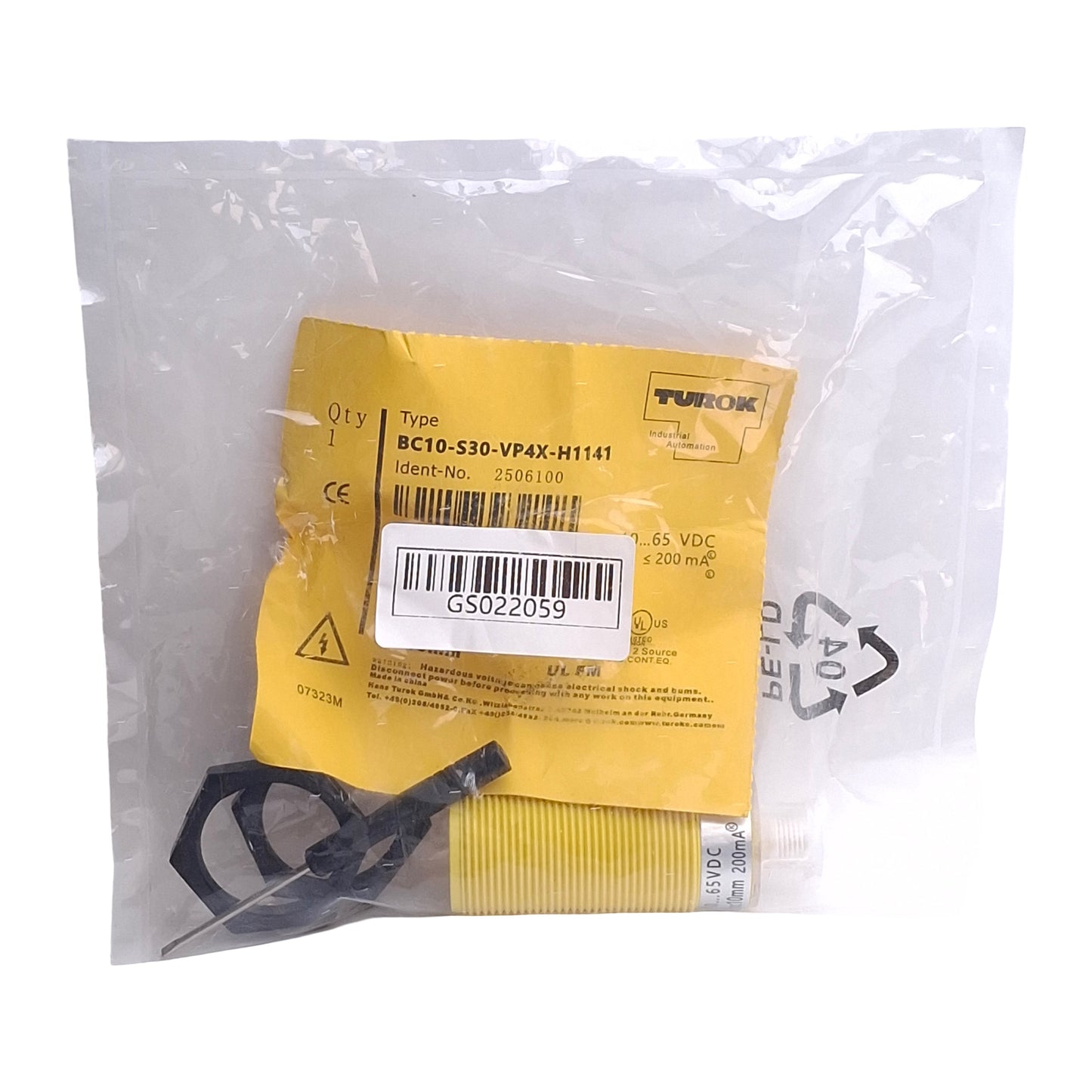 New Turck BC10-S30-VP4X-H1141 Capacitive Sensor 10mm, 10-65VDC, PNP N.C M30 4-Pin