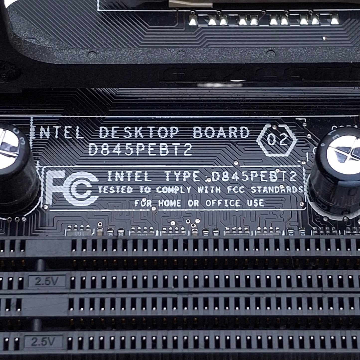 Used Intel D845PEBT2 Motherboard w/Intel Pentium 4 2.66GHz Processor, 2 Memory Slots