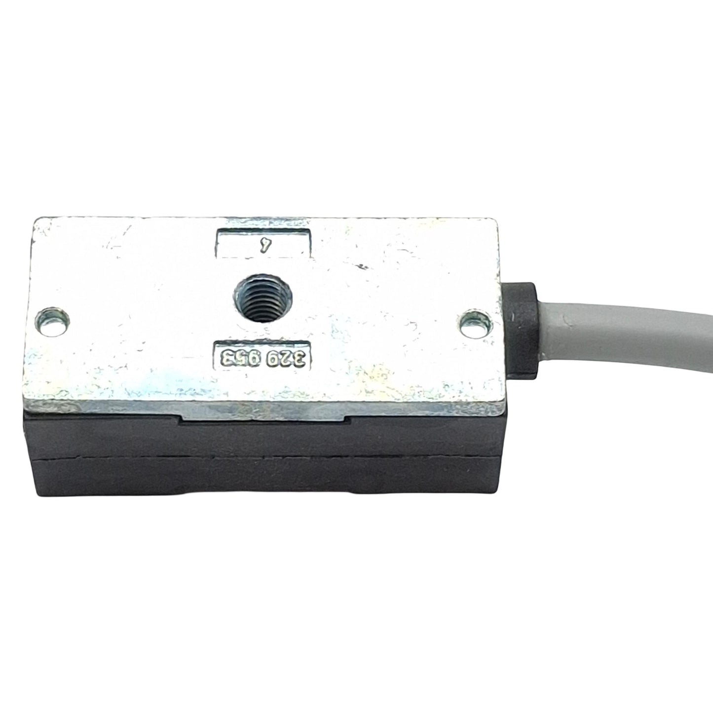 New – Open box Festo SMEO-1-LED-24-K5-B Proximity Sensor, Bipolar N/O, 12-27VDC, 3-Wire Lead 5m