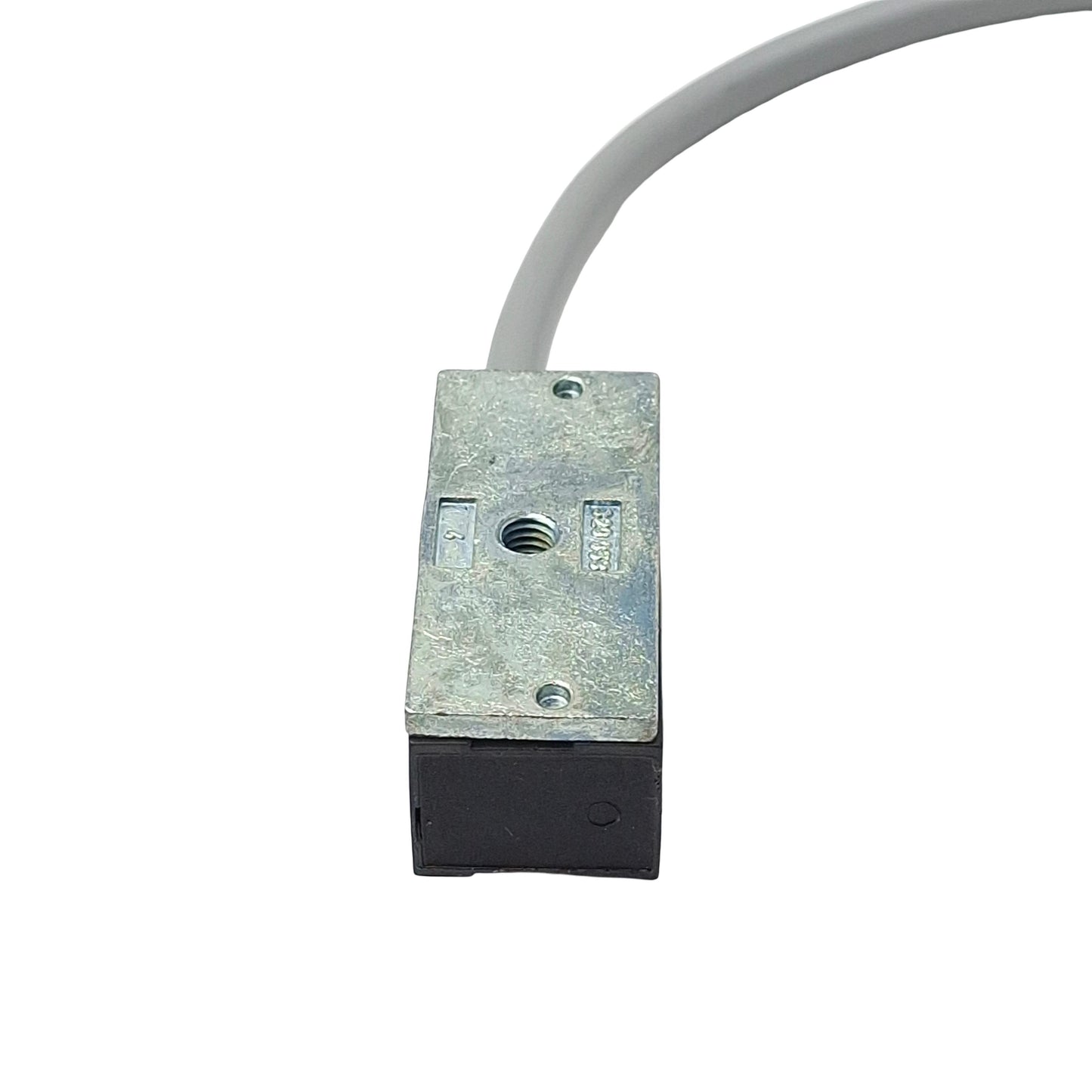 New – Open box Festo SMEO-1-LED-24-K5-B Proximity Sensor, Bipolar N/O, 12-27VDC, 3-Wire Lead 5m