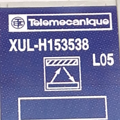 New – Open box Telemecanique XUL-H153538L05 Photoelectric Sensor, PNP, 0.05-0.15m, 12-24VDC