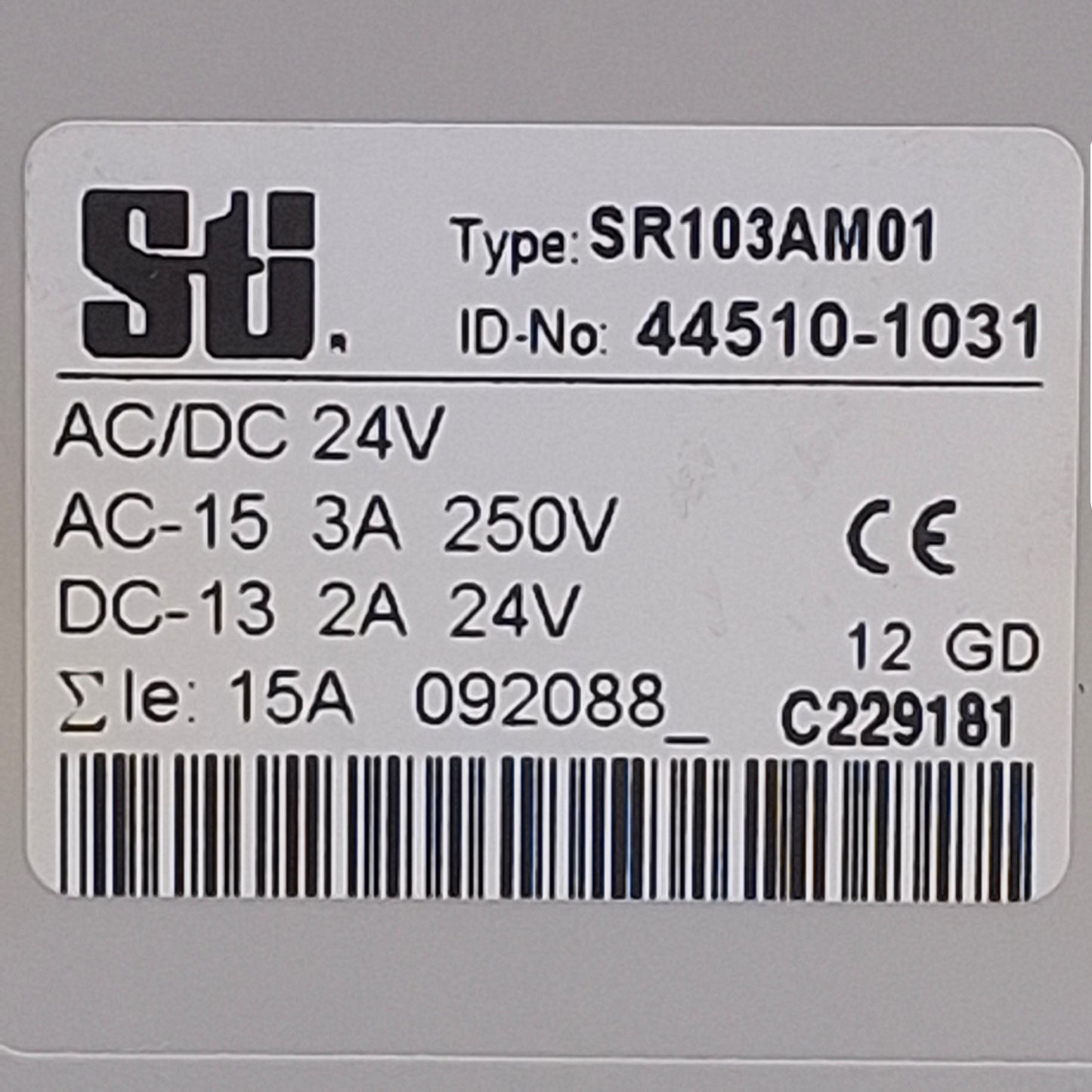 Used Omron SR103AM01 Safety Relay 2NC In, 3NO Out, 1NC Aux, 24VAC/DC, DIN Rail