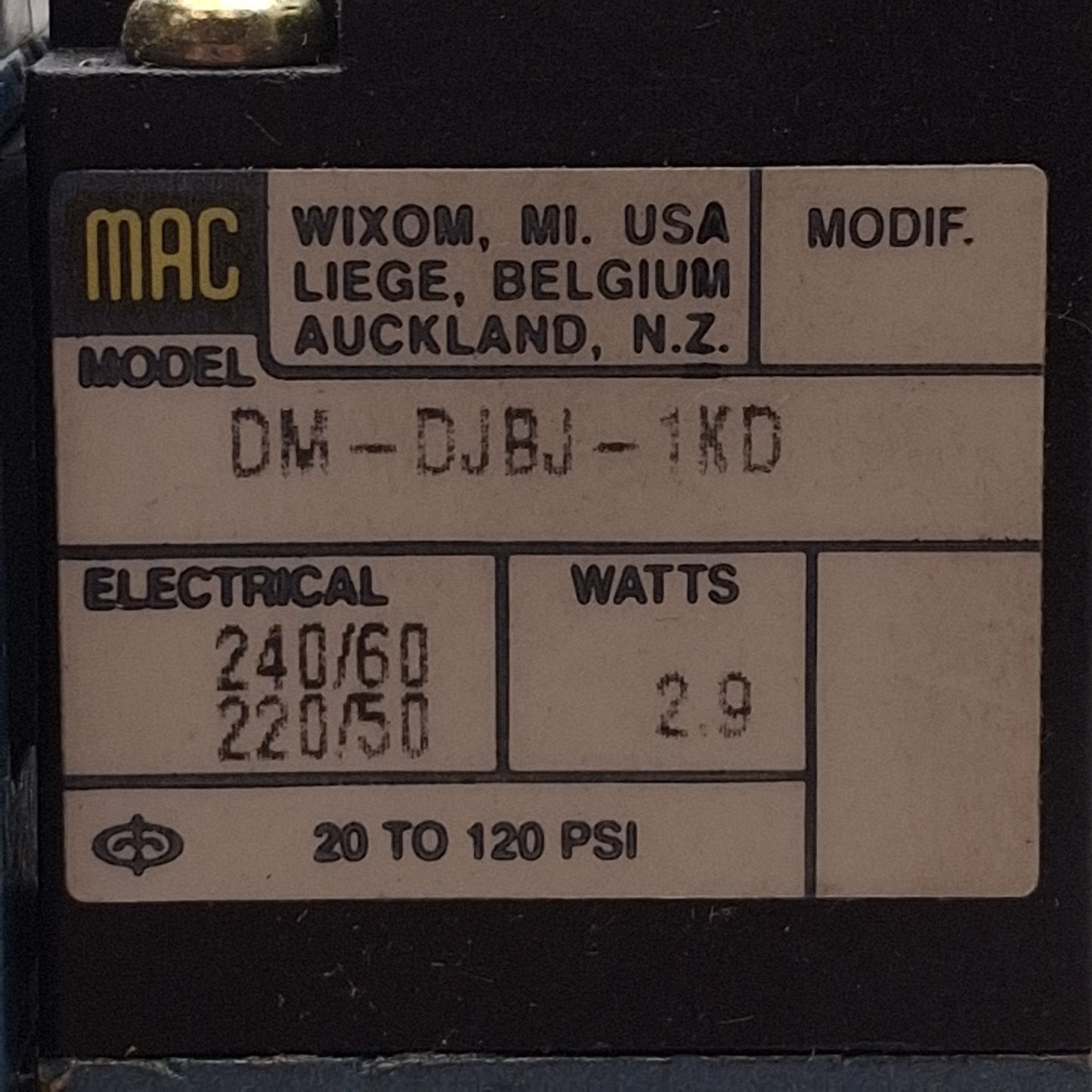 Used Mac 92A-ABA-BAG-DM-DJBJ-1KD Solenoid Valve, 5/2-Way, 20-120psi, 240VAC Coil