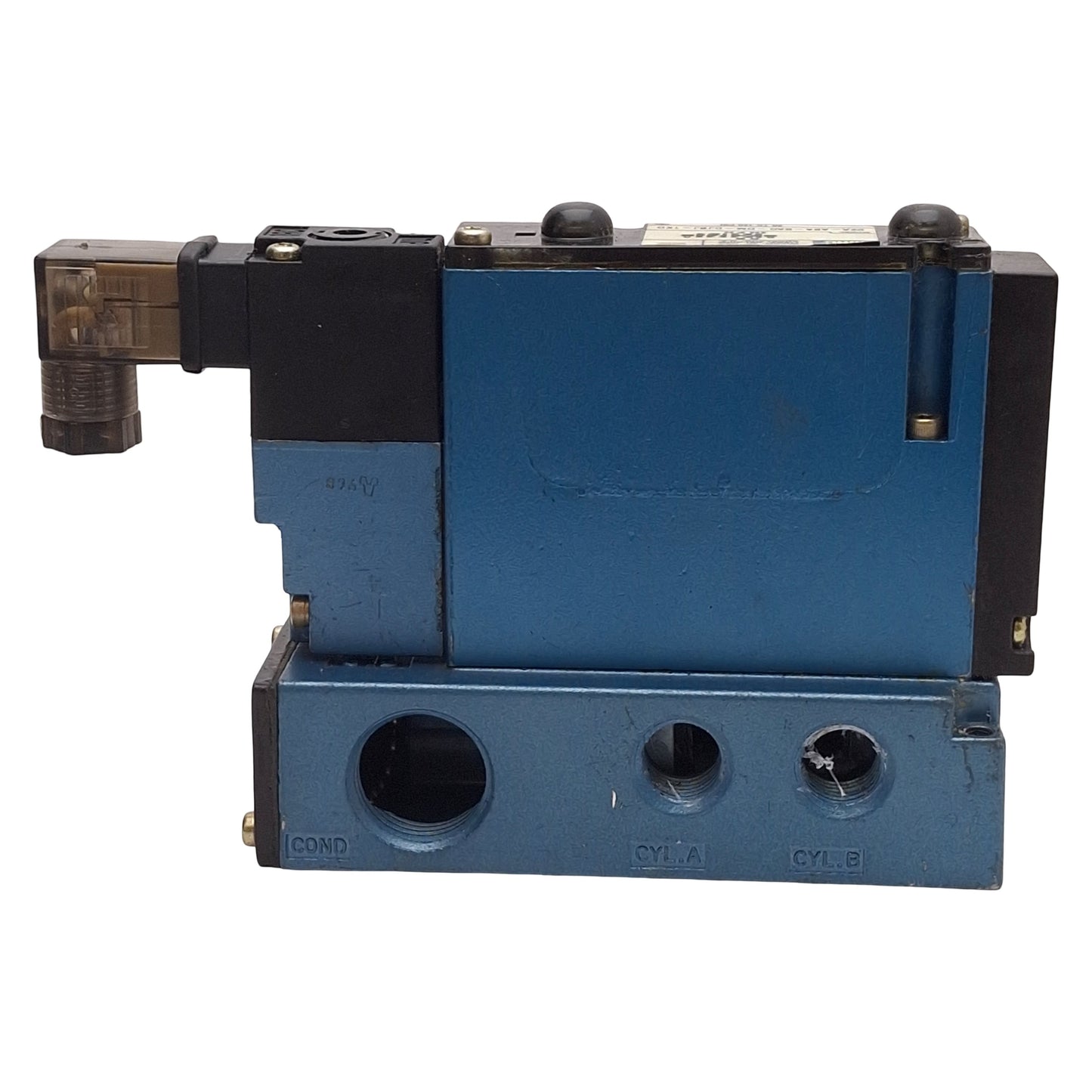 Used Mac 92A-ABA-BAG-DM-DJBJ-1KD Solenoid Valve, 5/2-Way, 20-120psi, 240VAC Coil
