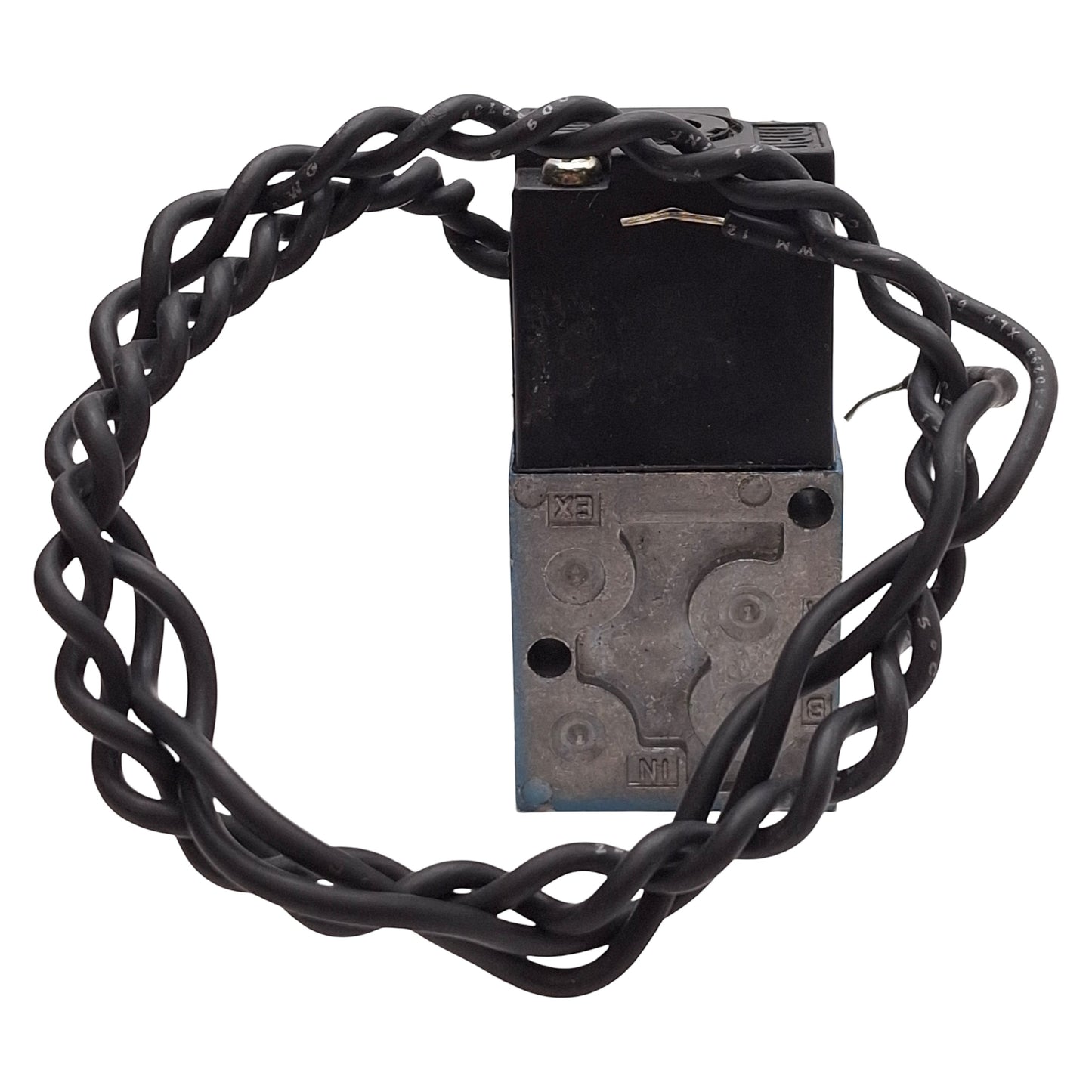 Used Mac 45A-AA1-DFAA-1BA Solenoid Valve, 4/2-Way, Vac-120psi, 1/8in NPT, 12VDC Coil