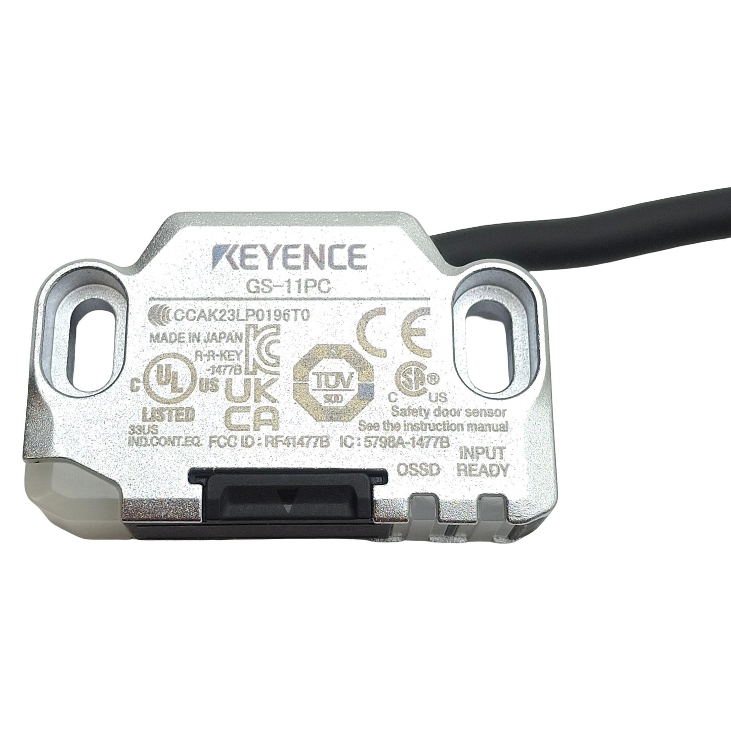 Used Keyence GS-11PC Safety Interlocking Switch PNP 24VDC 0.8W, 18/14mm Range, 8P M8