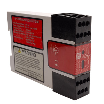 Used Banner EM-T-7A Safety Extension Relay, 4NO, 6A 250VAC/DC Contacts, 24VDC Supply