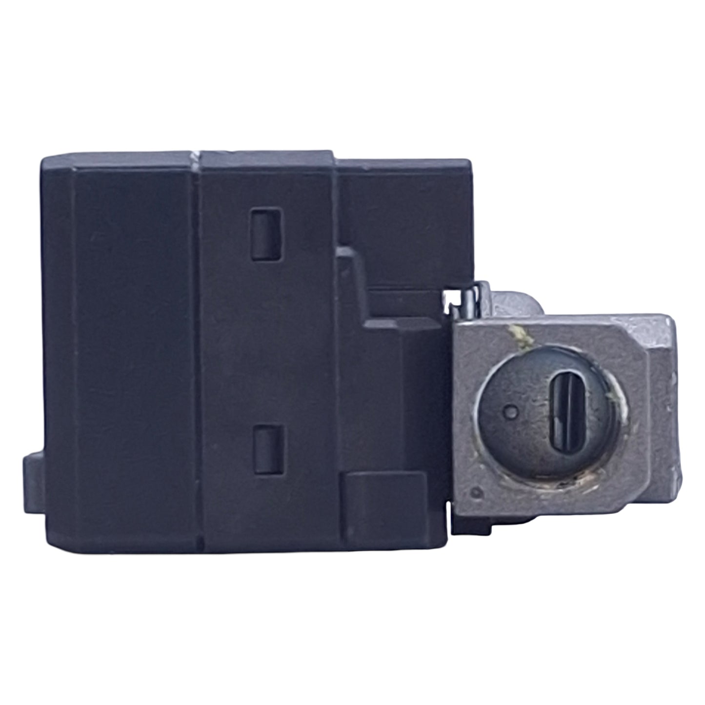 Used Keyence AP-C31KP Negative Pressure Switch 0 to -29.9In/Hg, 10-24VDC *No Cable*
