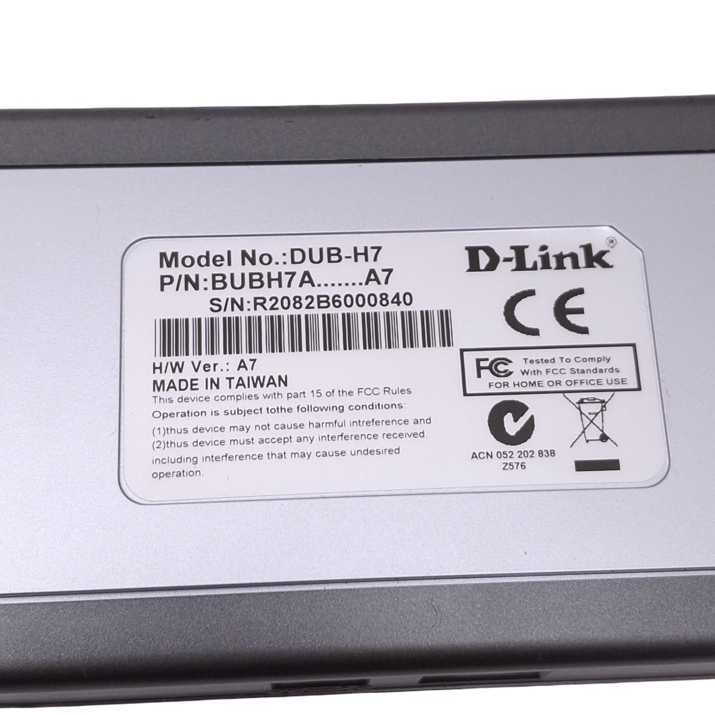 Used D-Link DUB-H7 USB 2.0 Hub, 7-Port USB, 480Mbps Max, 5VDC