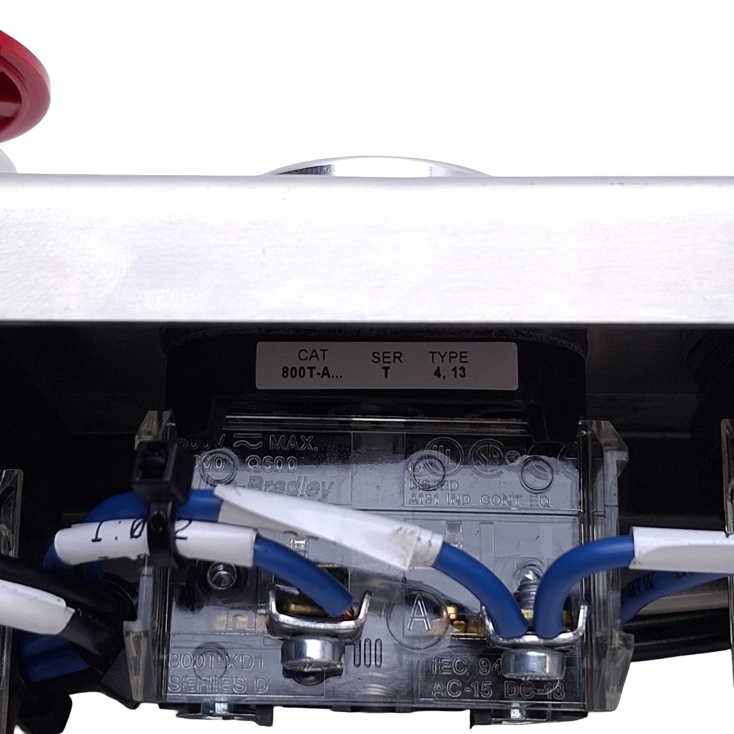 New – Open box Allen Bradley 800H/T Emergency Stop Control Station, 1NCLB / 1NO / 1NO / 1NO1NC