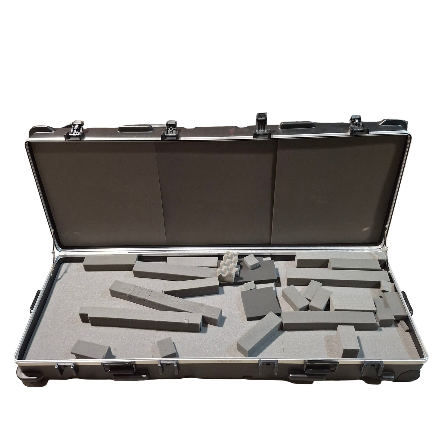 Pre-owned Case Club Custom Instrument Case W/ Customizable Modular Foam 63in x 24in x 11in