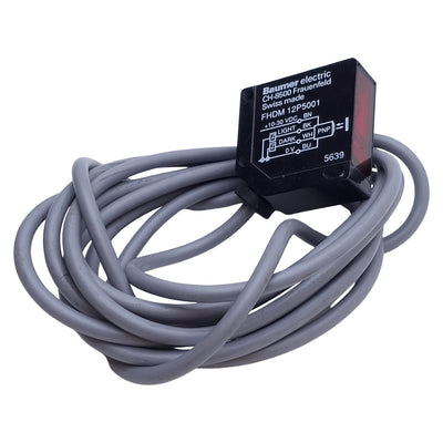 Used Baumer Electric FHDM 12P5001 Photoelectric Sensor PNP, 15-300mm Range, 10-30VDC