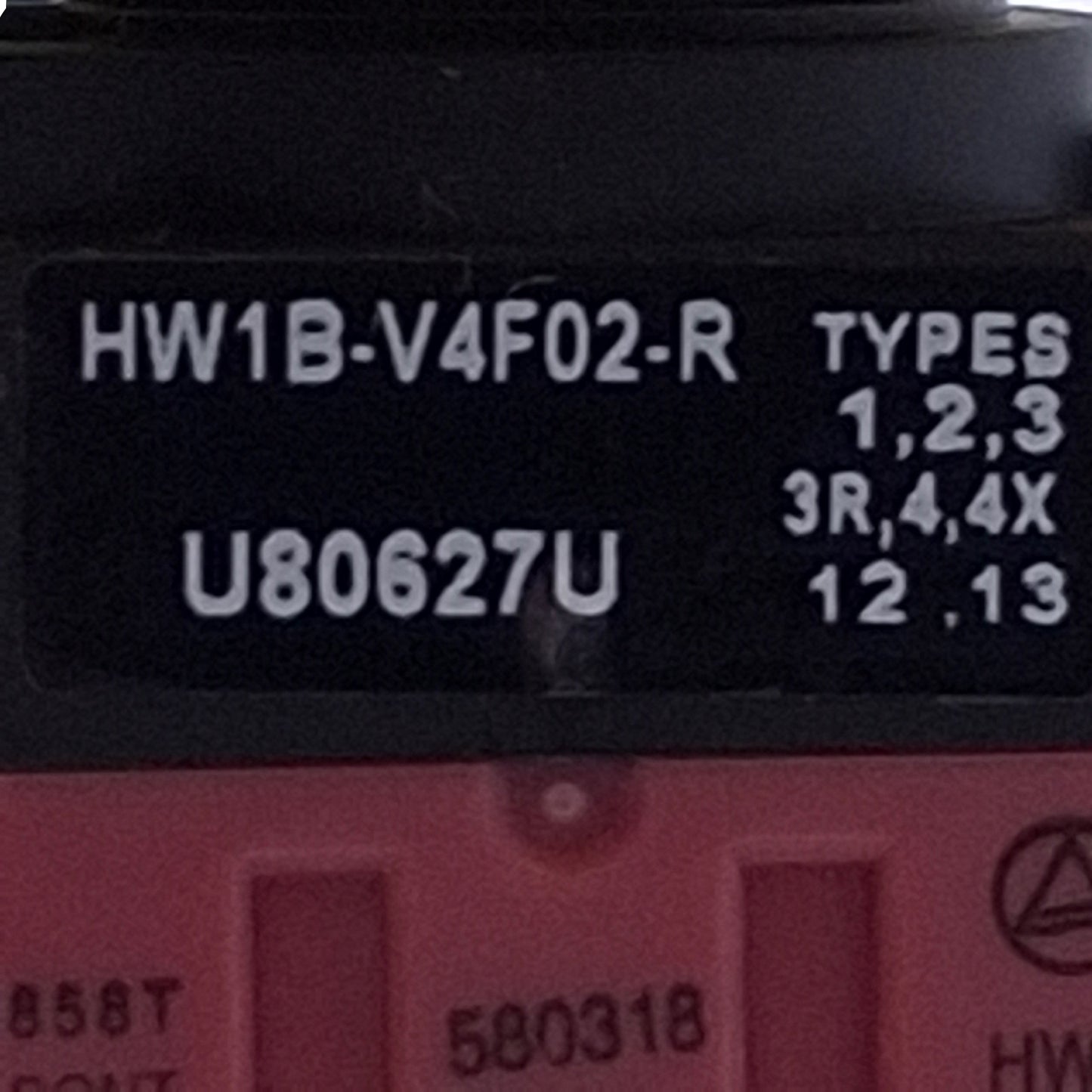 Used Idec HW1B-V4F02-R E-Stop Pushbutton, Pushlock Turn Reset, 2NC, ø40mm, 10A 600V