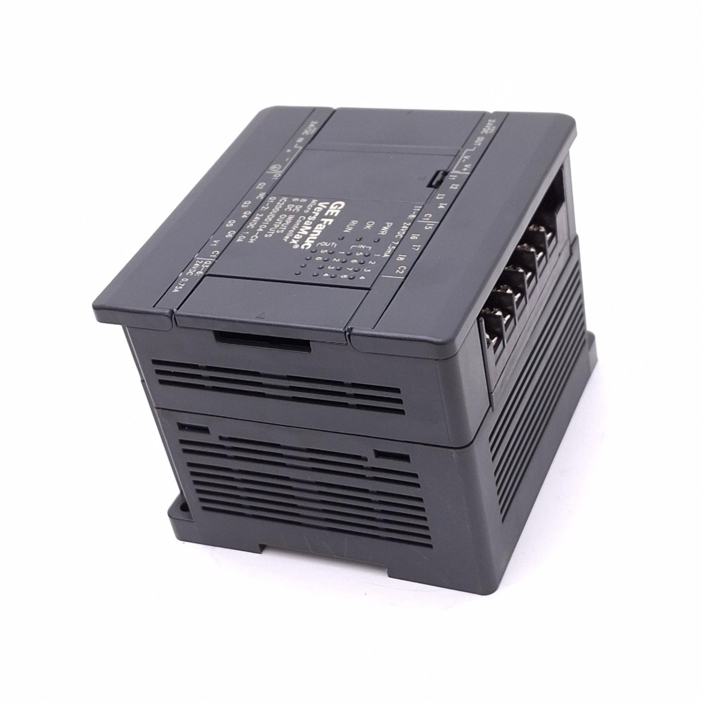 Used GE Fanuc IC200UDD104-CH VersaMax Micro Controller, 14-Point 8DI 6DO, 24VDC