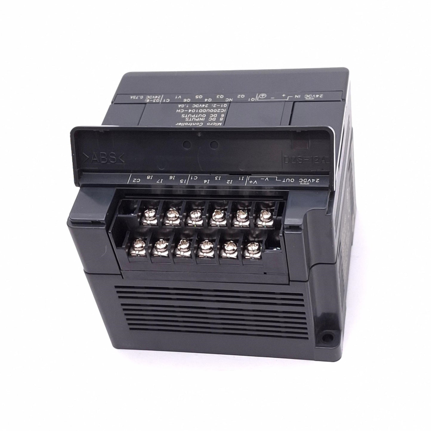Used GE Fanuc IC200UDD104-CH VersaMax Micro Controller, 14-Point 8DI 6DO, 24VDC