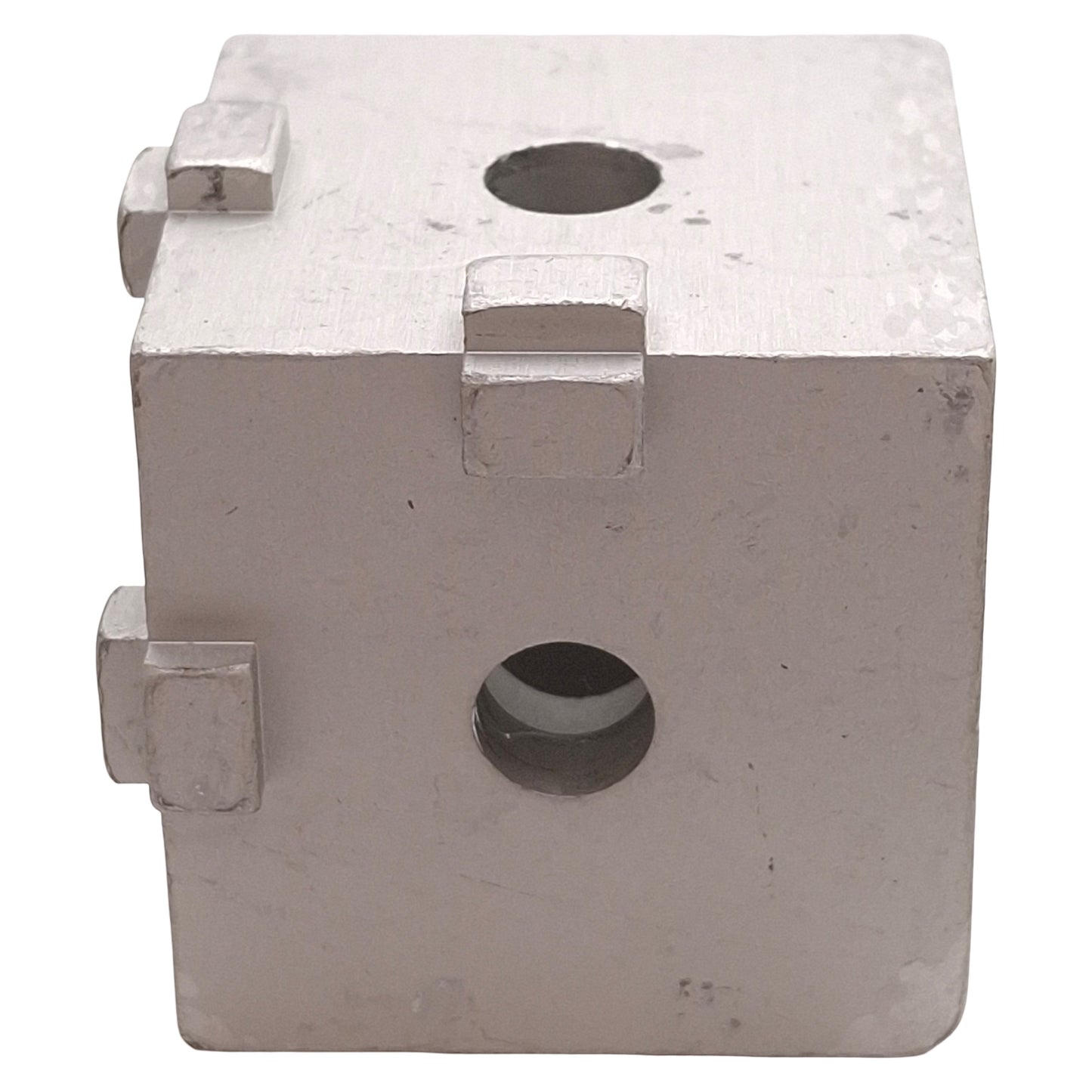 Used Lot of 4 80/20 4442 Aluminum 3-Way Squared Corner Connector, 15-Series, 1.5in³