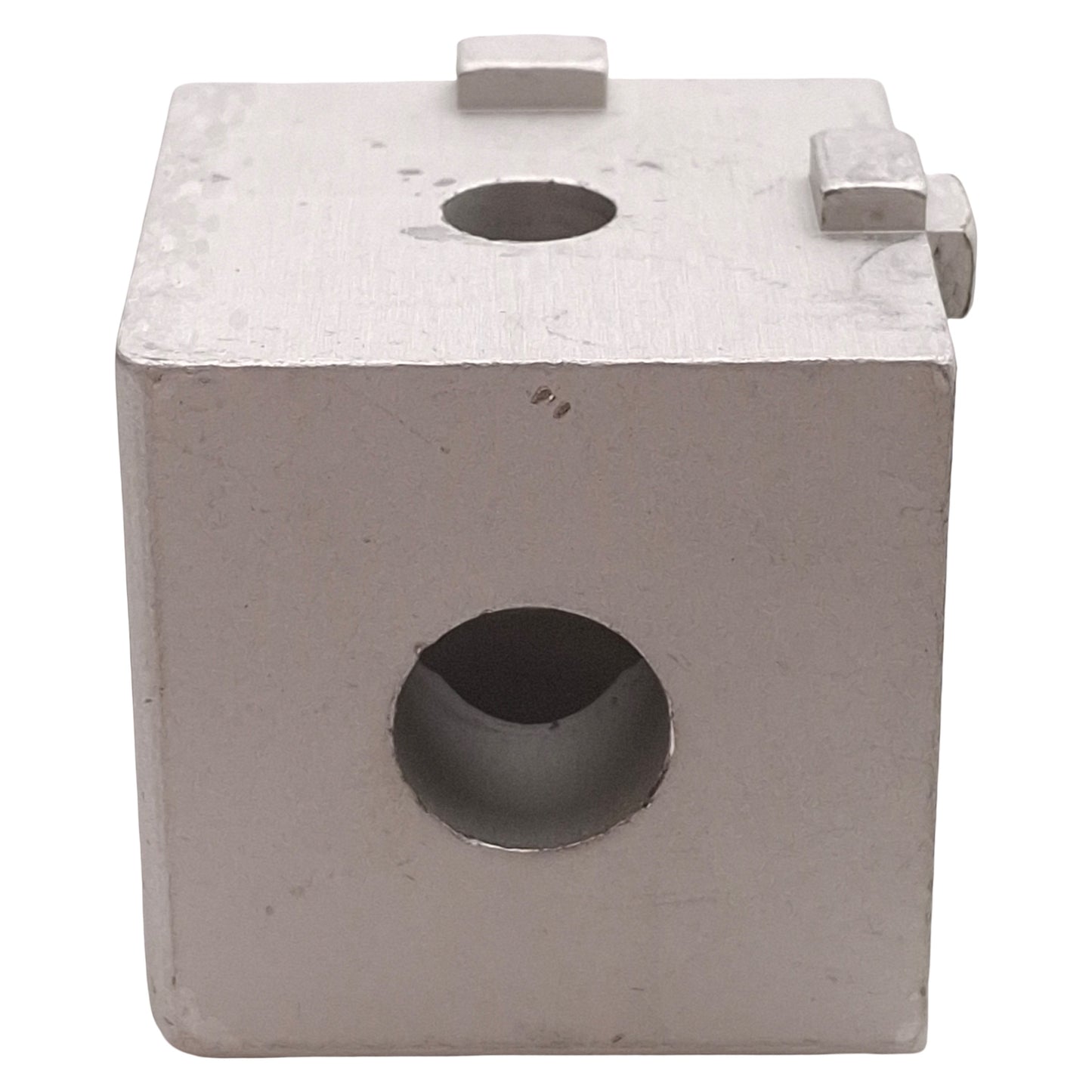 Used Lot of 4 80/20 4442 Aluminum 3-Way Squared Corner Connector, 15-Series, 1.5in³