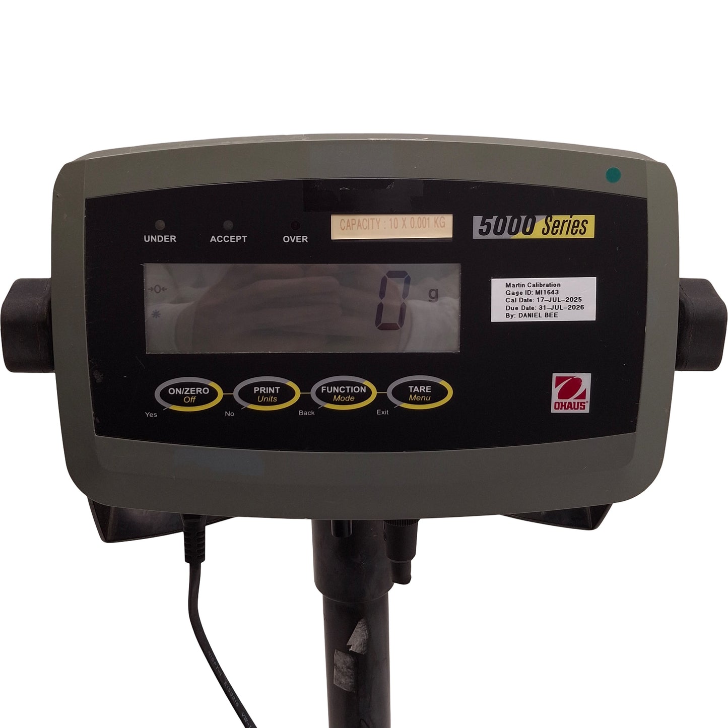 Used Ohaus D10QR Defender Bench Scale w/ T51P LCD Display 12x12in Base, 100-240VAC
