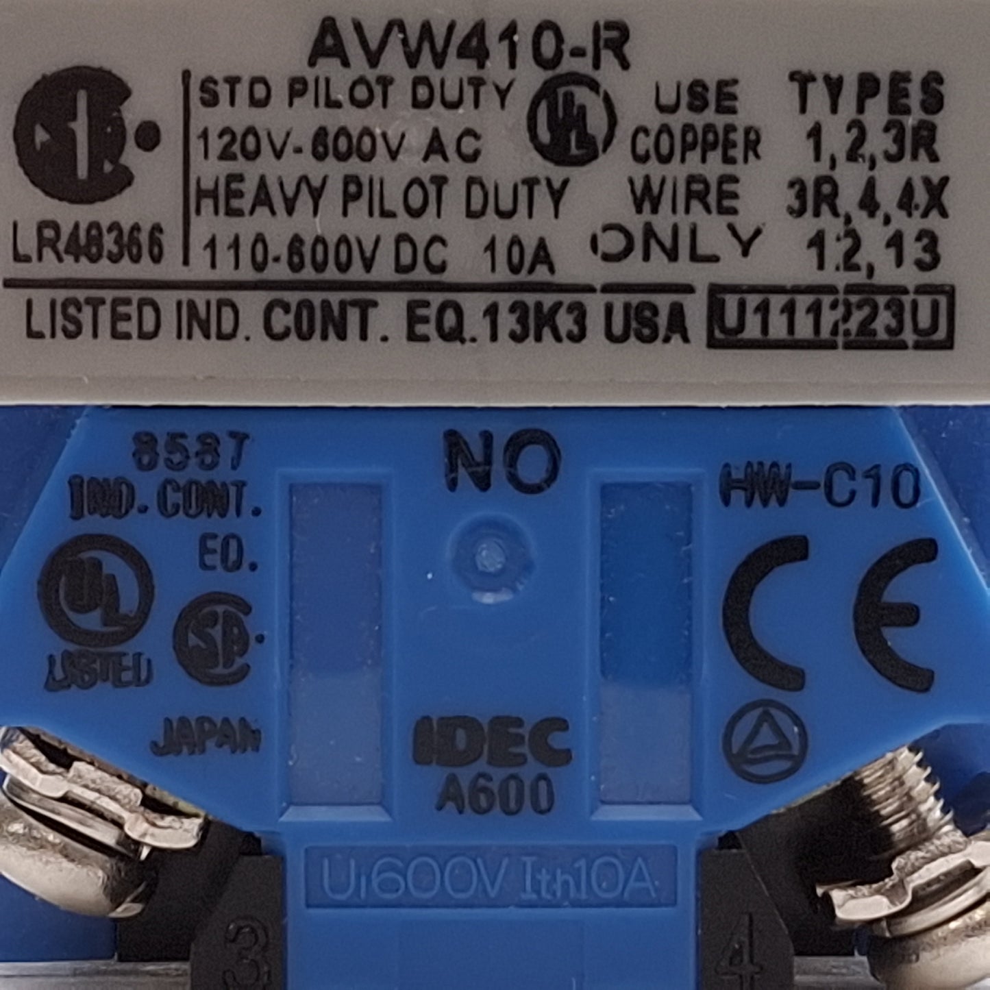 Used Idec AVW410-R E-Stop Pushbutton Push/Turn Reset, 1NO, ø40mm Mushroom, 600VAC 10A