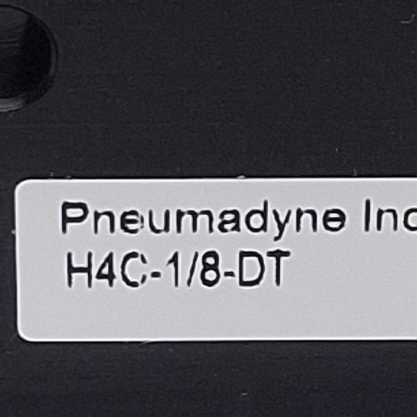 New Bimba Pneumadyne H4C-1/8-DT Detented Toggle Valve, 3/2-Way, 1/8in NPT, 125psi