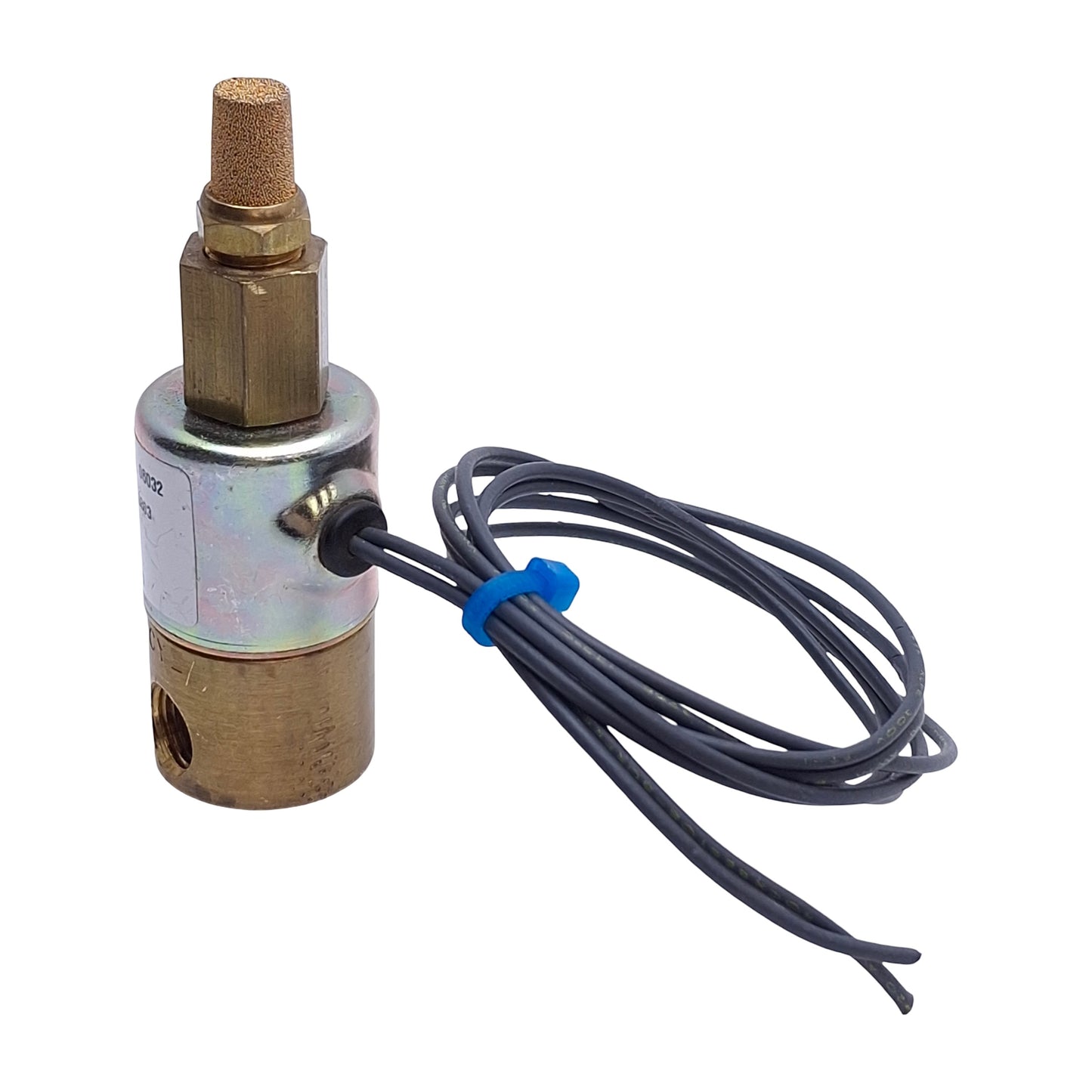 Used KIP Valve 141155 Direct Acting Solenoid Valve, 1/8in NPT, 40psi Diff, 24VDC Coil