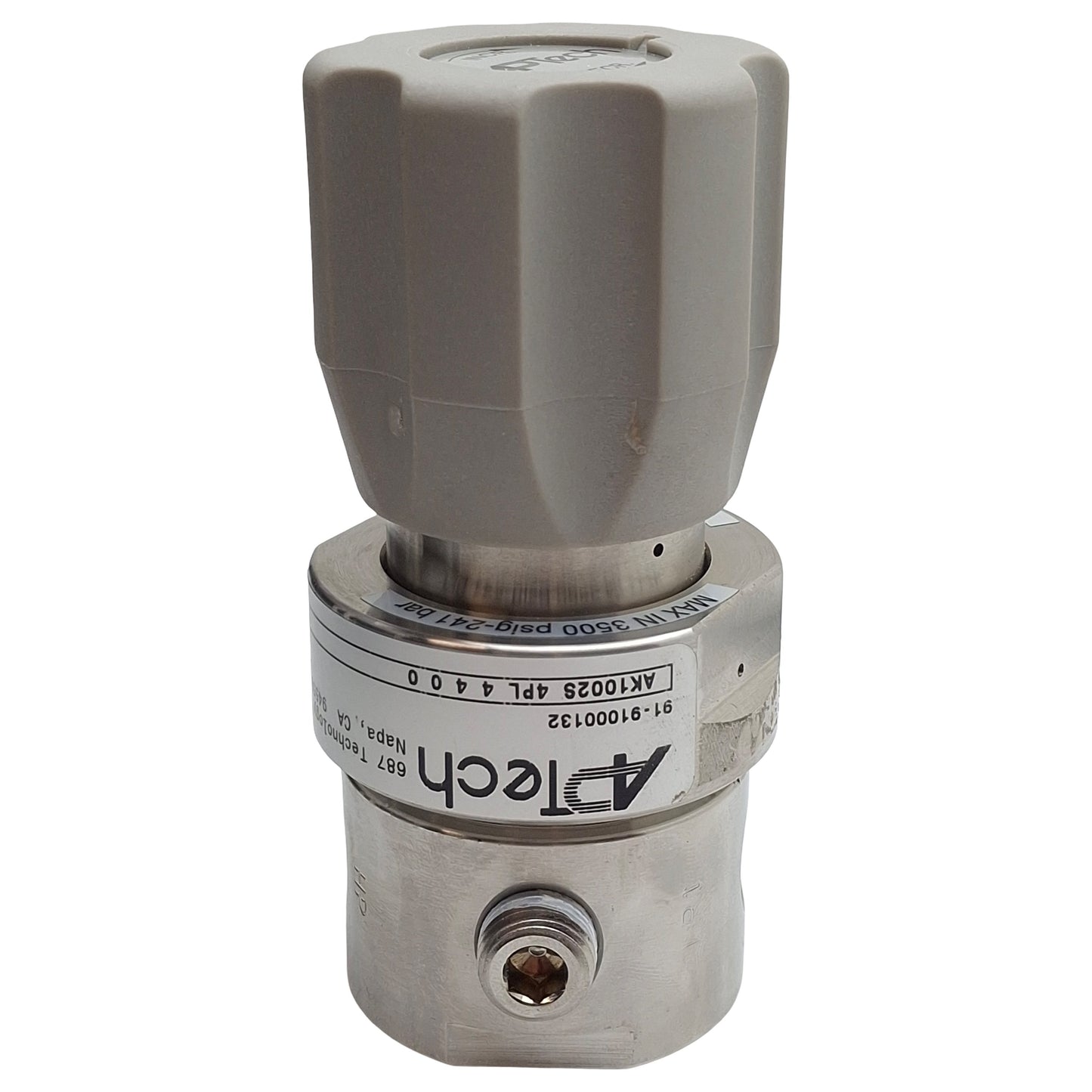 Used APTech AK1002S4PL4400 Pressure Regulator, 1-30psi Set, 3500psi In, 1/4in NPT