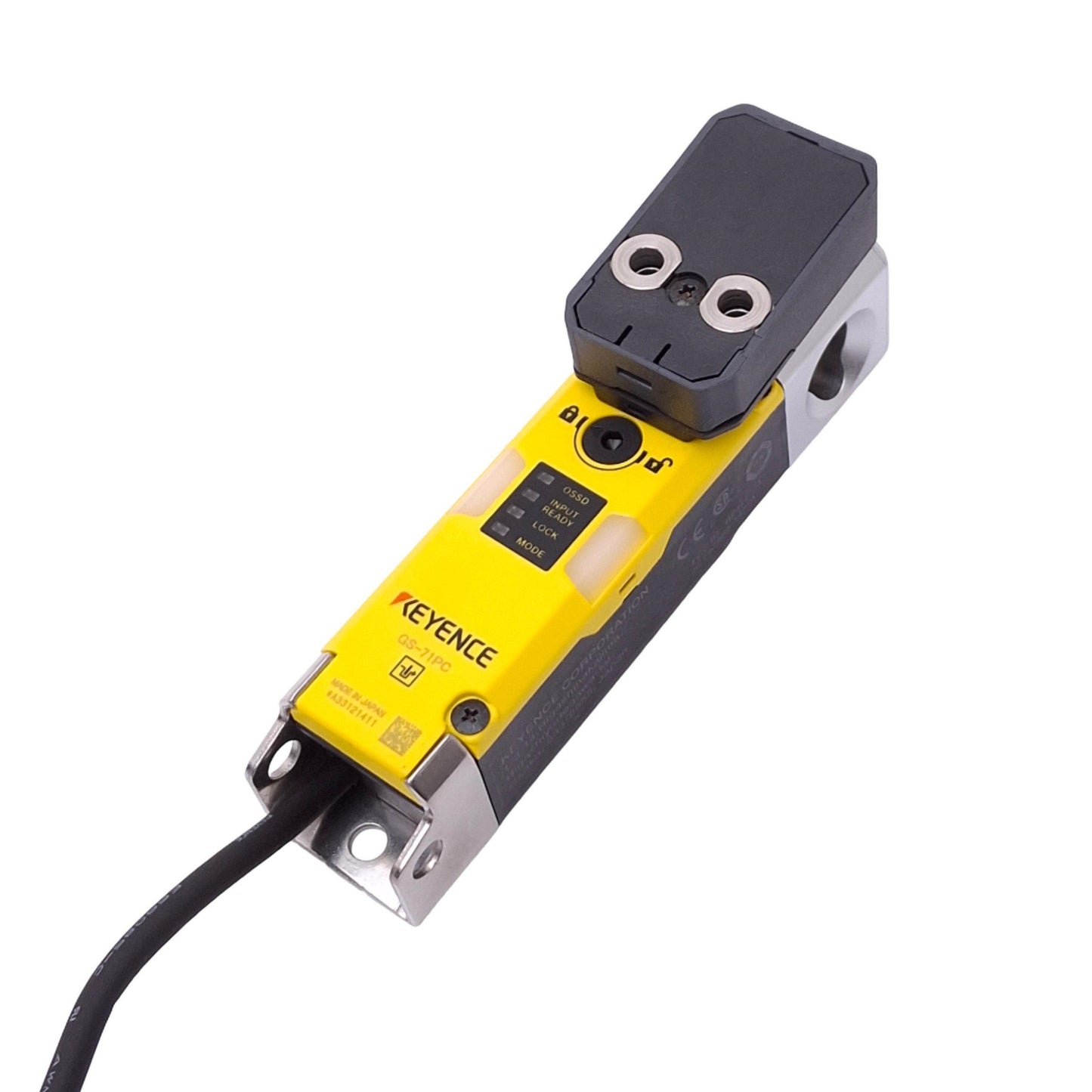Used Keyence GS-71PC Safety Interlock Switch, 24VDC, PNP Out, 2000N Max, M12 8-Pin