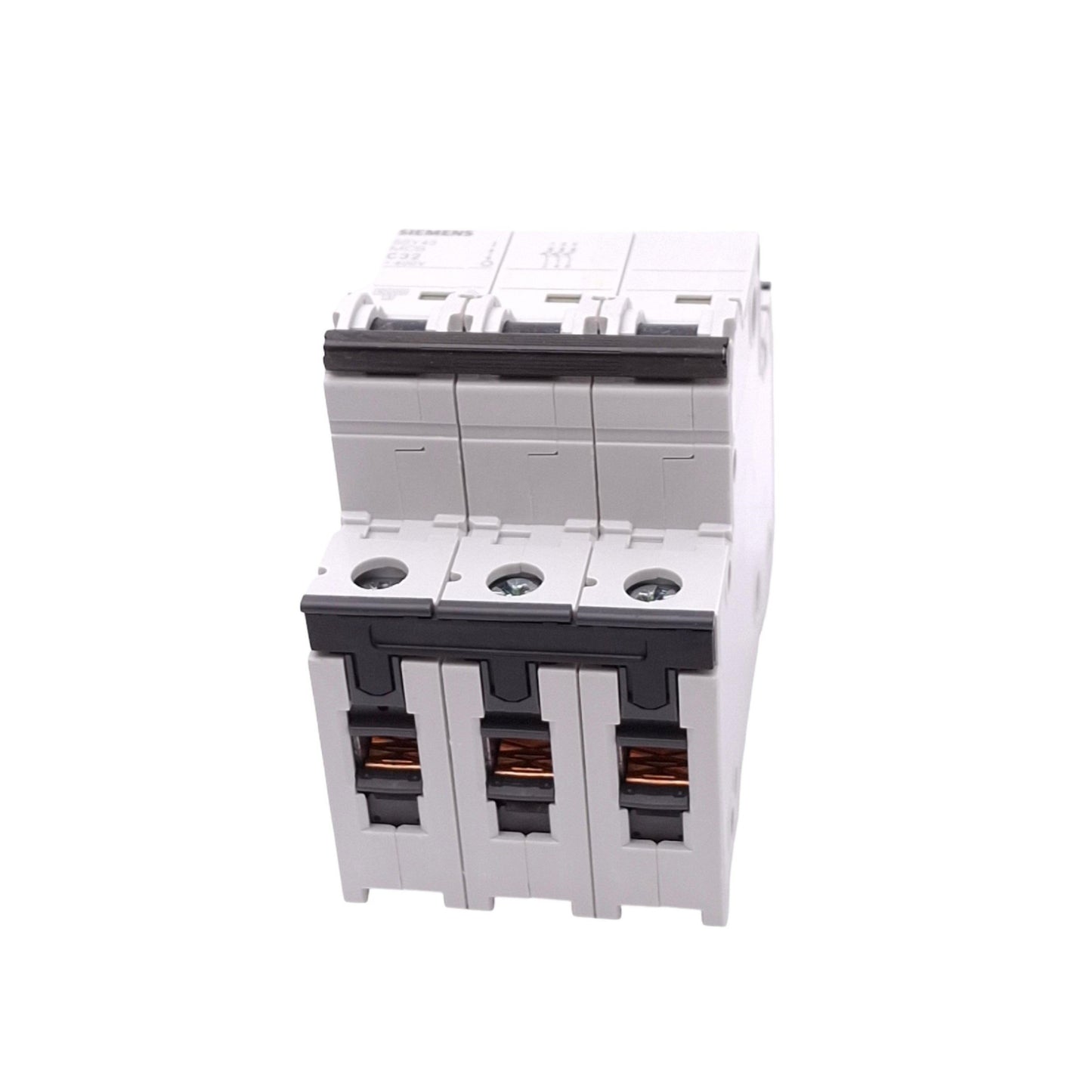 Used Siemens 5SY4332-7 Circuit Breaker, 3-Pole 32A, 400VAC Max, DIN Rail