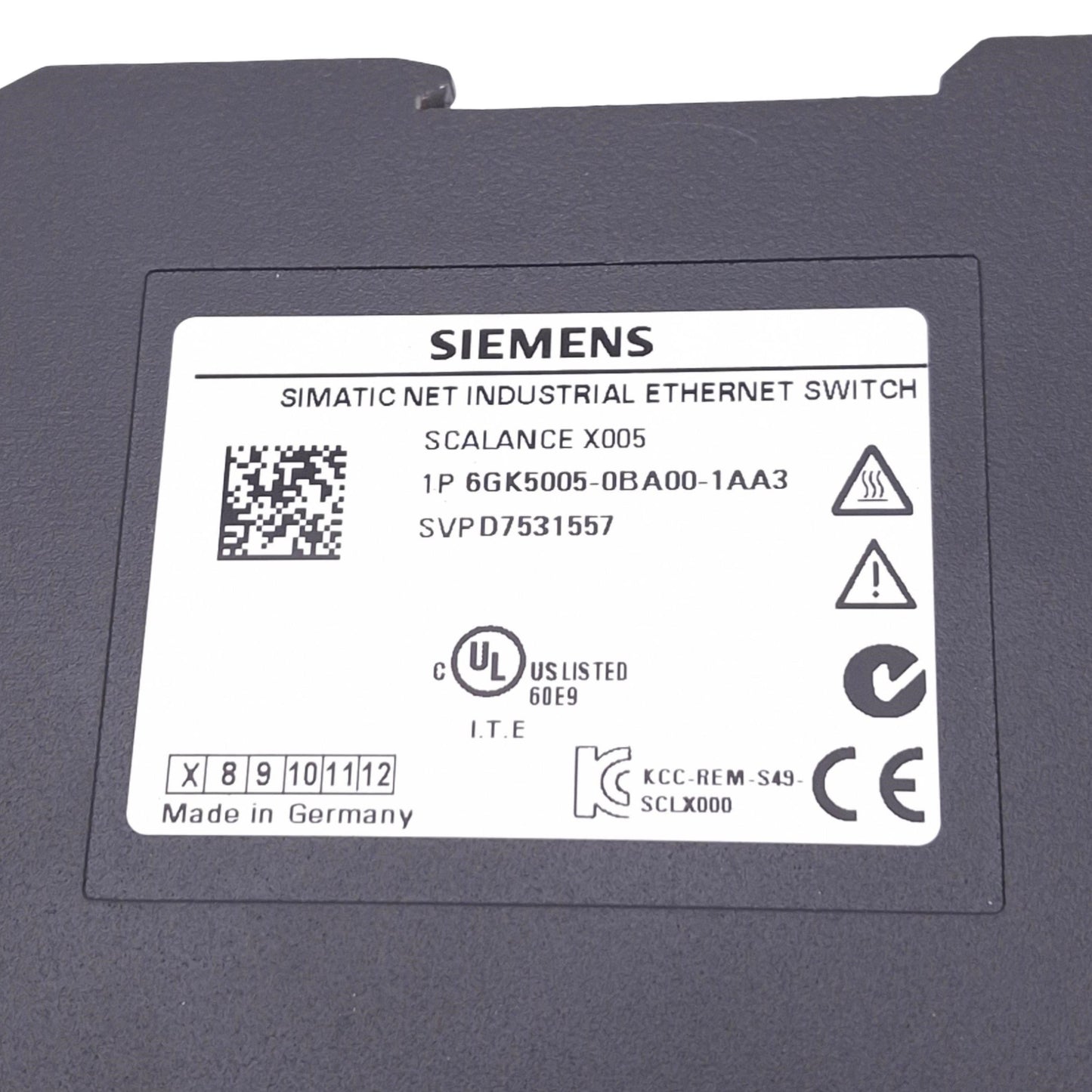Used Siemens 005-0BA00-1AA3 SCALANCE X005 SIMATIC Ethernet Switch, 5-Port, 24VDC