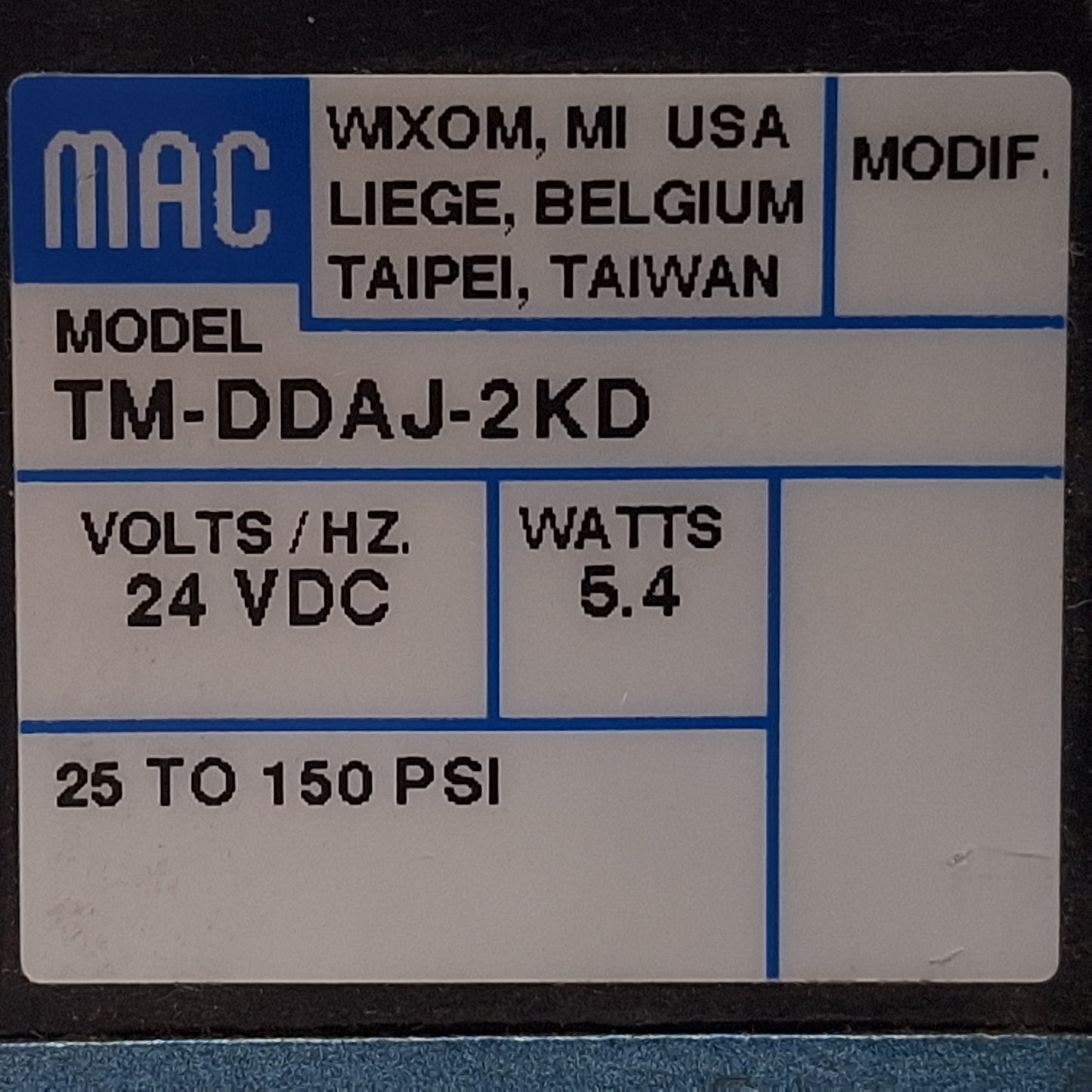 Used Mac 82A-FB-000-TM-DAJ-2KD Dual Solenoid Valve, 4/3-Way, 25-150psi, 24VDC Coils