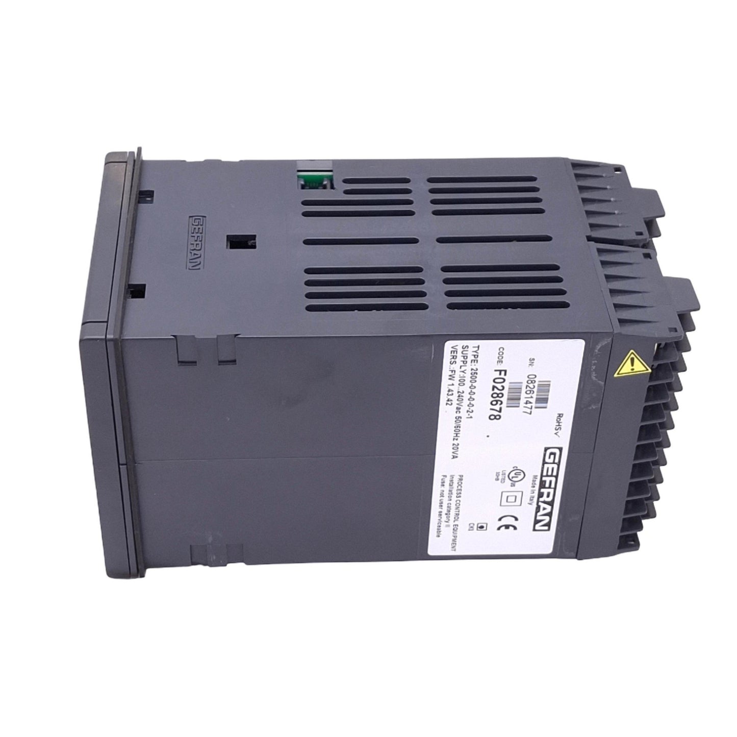 Used Gefran 2500-0-0-0-0-2-1 F028678 Process Controller, 100-240VAC, TC/RTD, 1/4 DIN