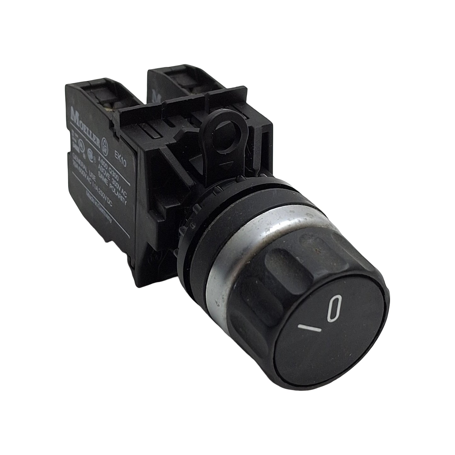 Used Moeller Eaton M22-WR 2-Position Selector Switch, Maintained, 2NO, 600VAC 10A