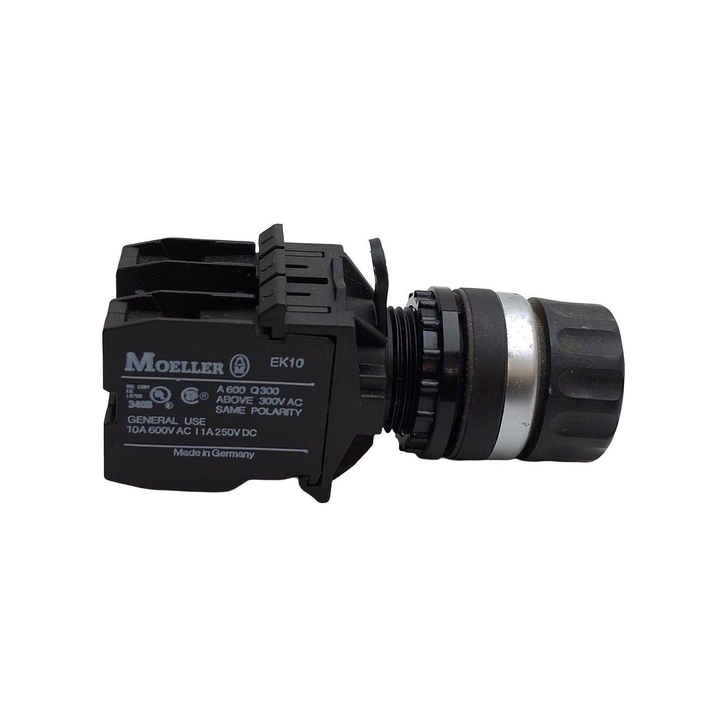 Used Moeller Eaton M22-WR 2-Position Selector Switch, Maintained, 2NO, 600VAC 10A
