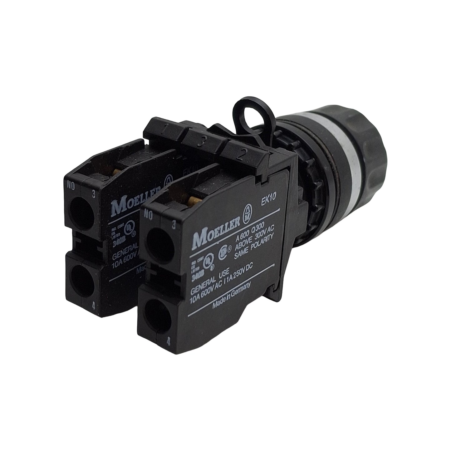 Used Moeller Eaton M22-WR 2-Position Selector Switch, Maintained, 2NO, 600VAC 10A